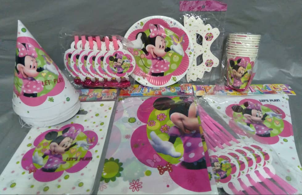 minnie-mouse-party-pack-set